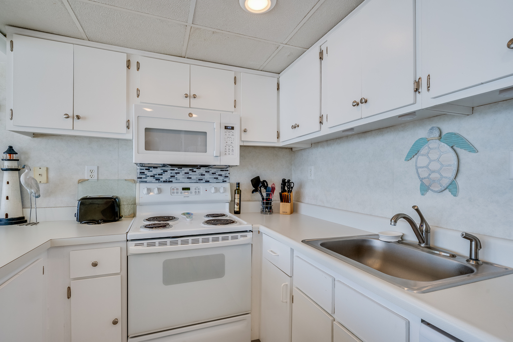 If you'd like a night or two off from cooking, you can take a quick stroll to one of the many Fine Restaurants located nearby!