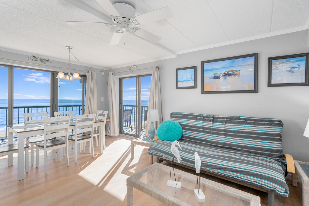 Additional seating is available on the opposite wall.