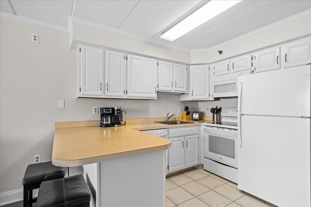 The Bright, White & Open Kitchen will be a Chefs Dream!