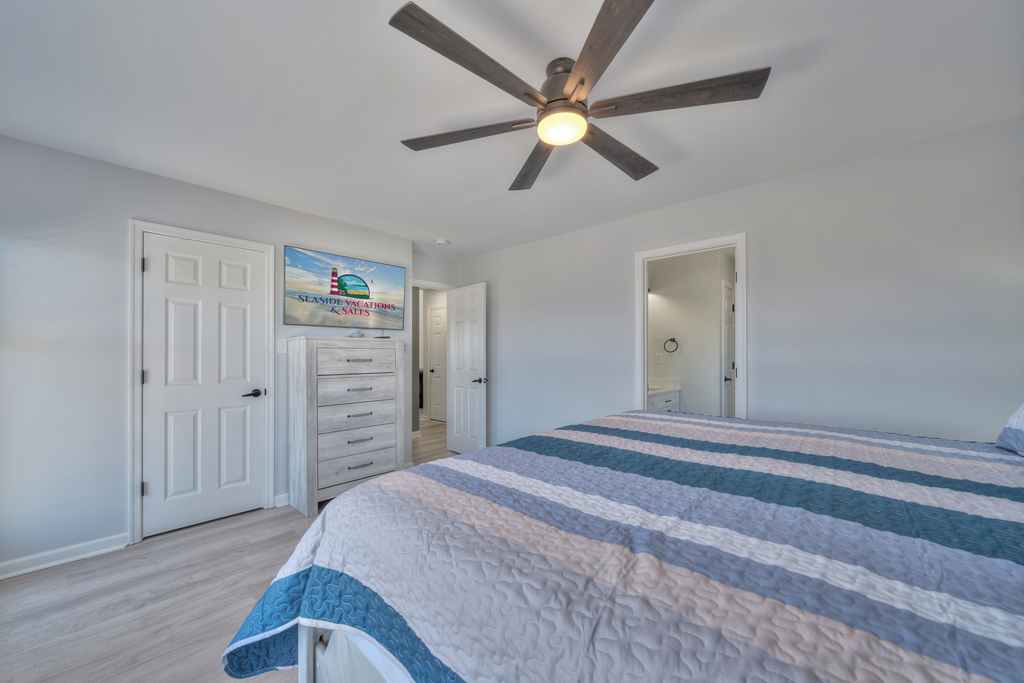 Luxurious King Bed and Smart TV.