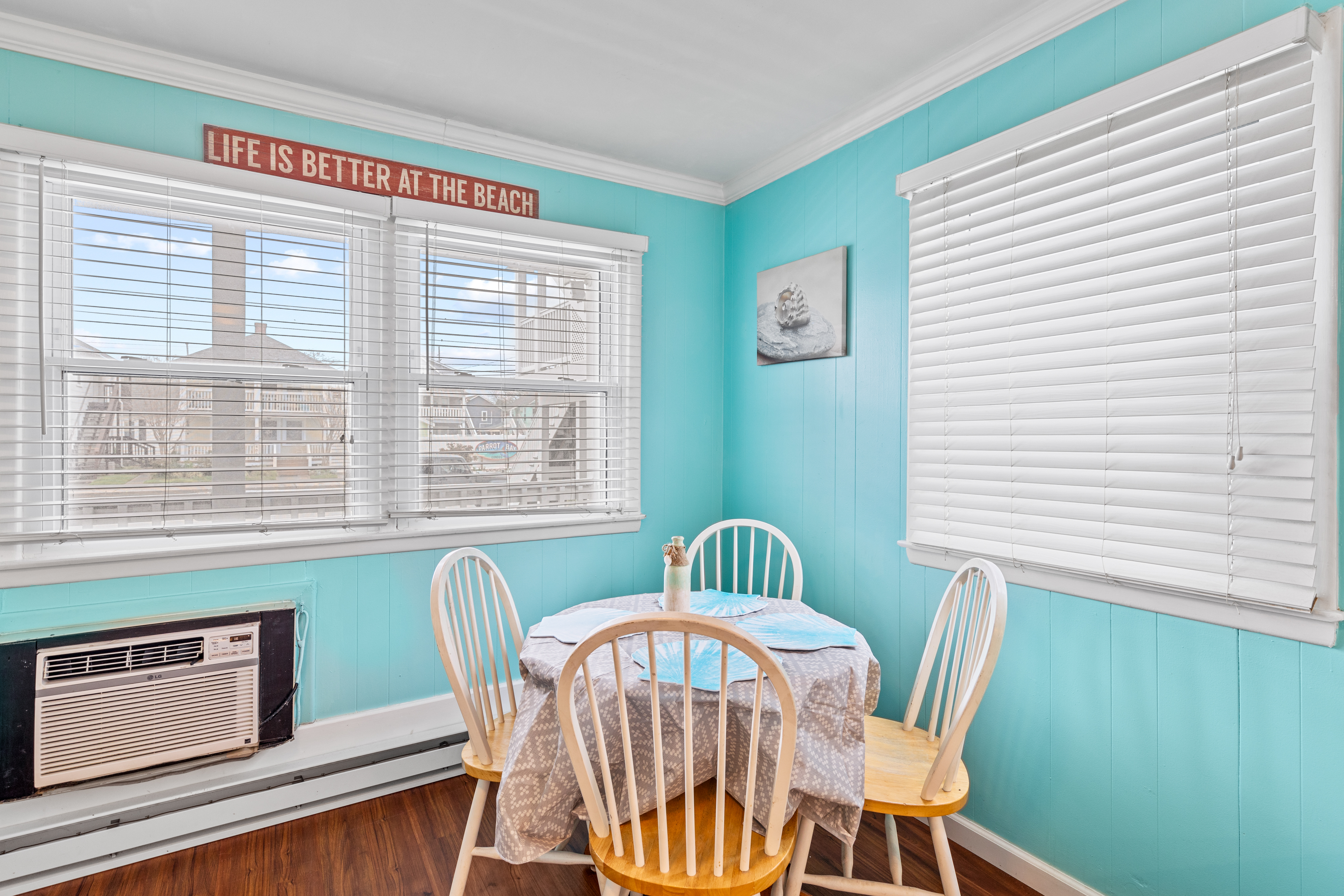 Enjoy a home cooked meal at the Dining Table, comfortably seating 4.