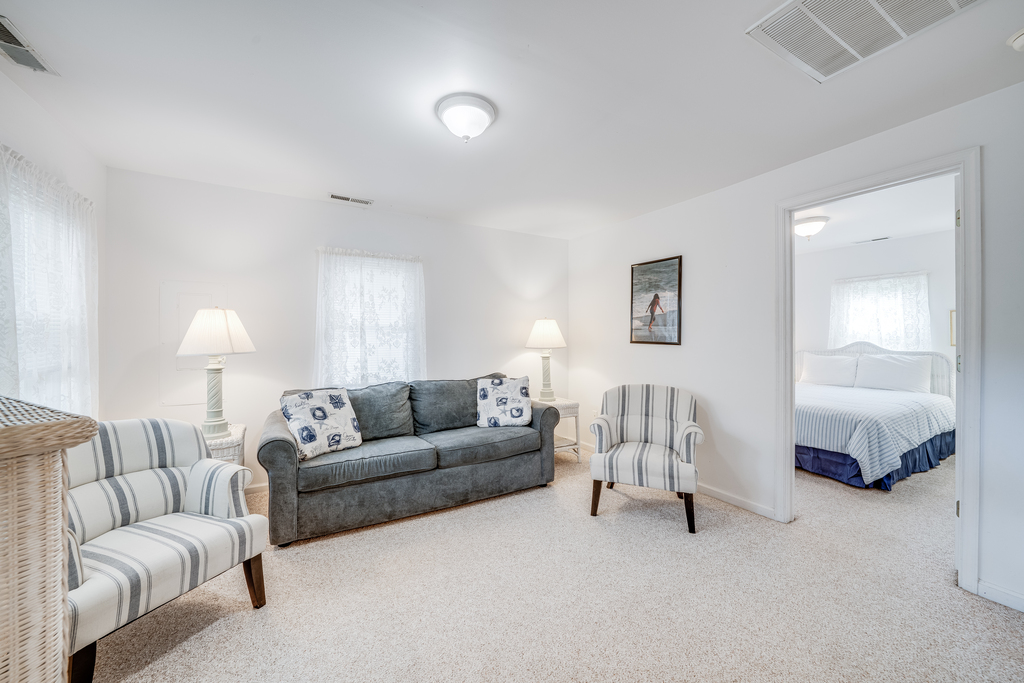 This adorable Cottage is formerly part of the Sea Shell Motel Collection.