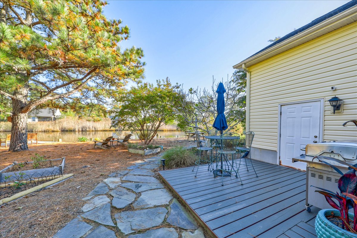 Only a few minutes to Assateague National Seashore - where our Famous Wild Ponies roam free.