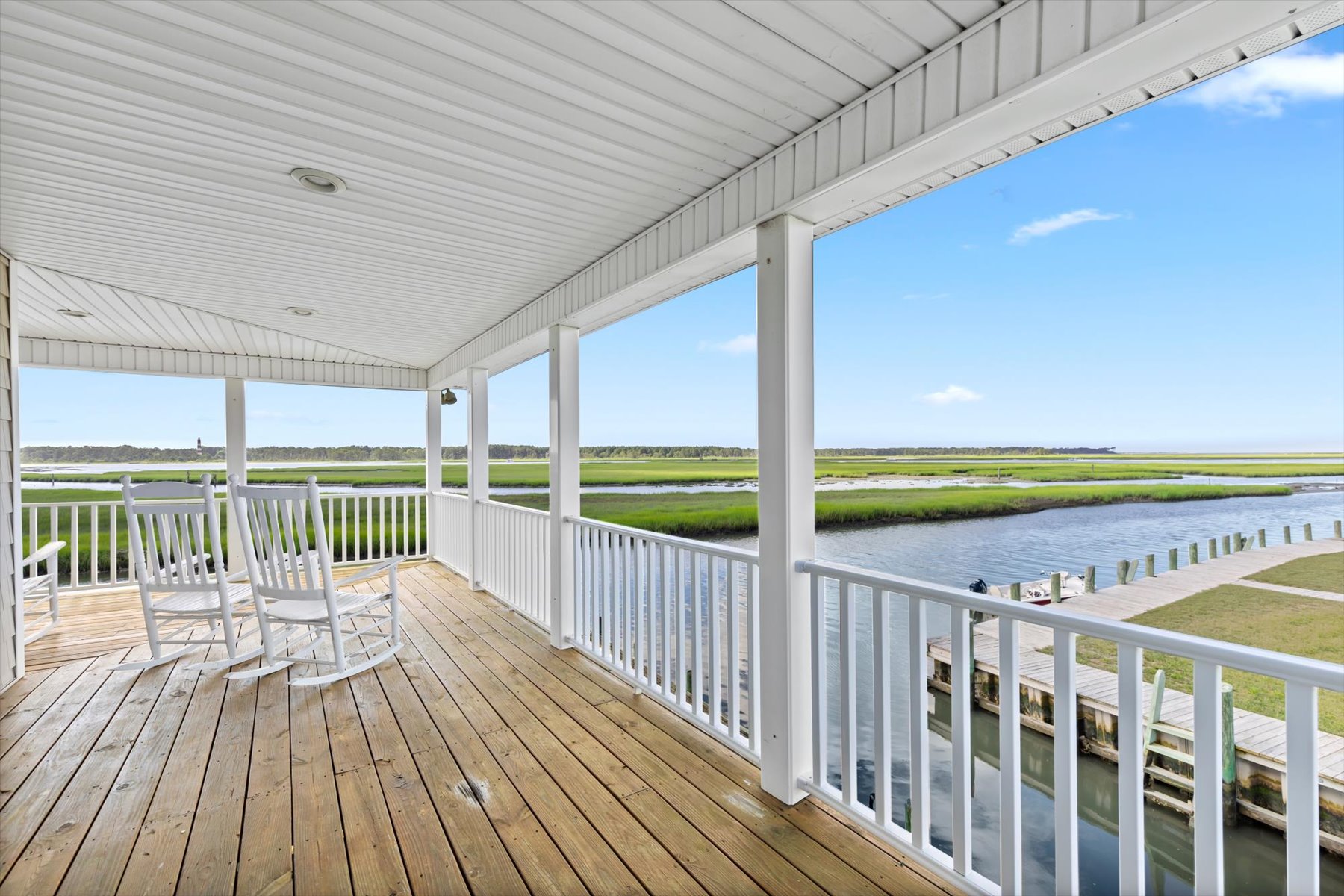 Welcome to breathtaking Belle Vue on the East Side of Chincoteague Island!