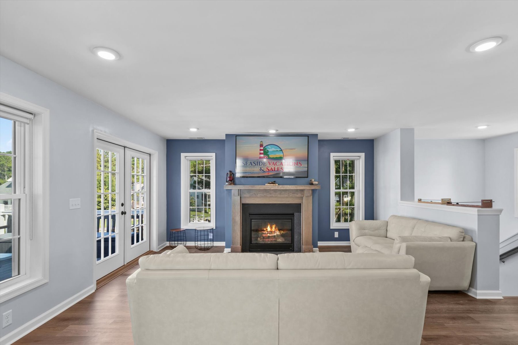 There's even a cozy Fireplace for those chilly Off Season Stays.