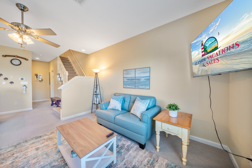 Go with the Flow sleeps 4 in 2 Bedrooms and with 1 1/2 Baths.