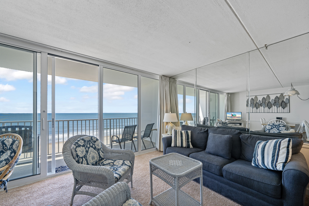 Enjoy the Open living space with plenty of seating and even a Sleeper Sofa!