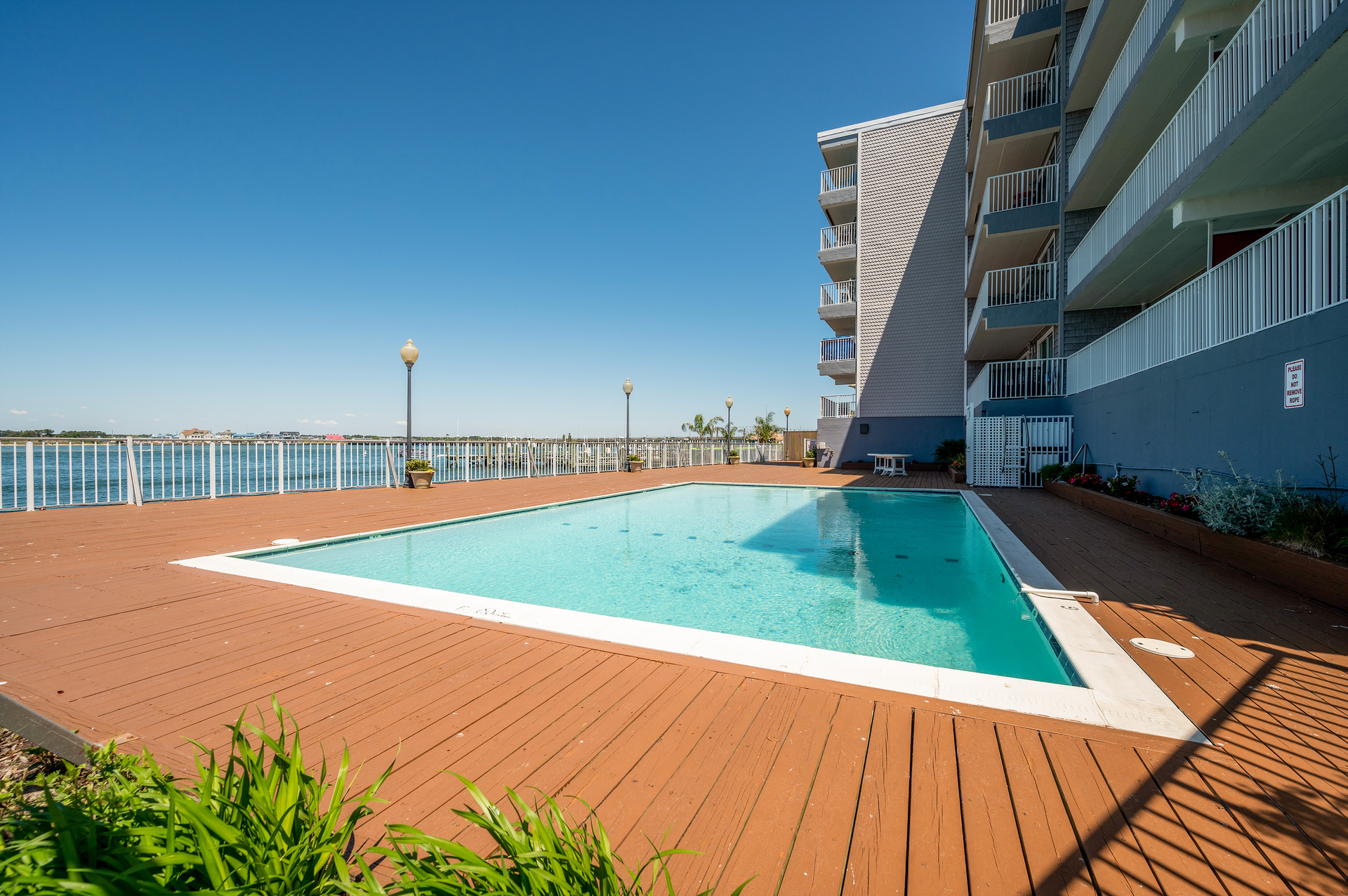 Enjoy a Pool Day with a picturesque view!