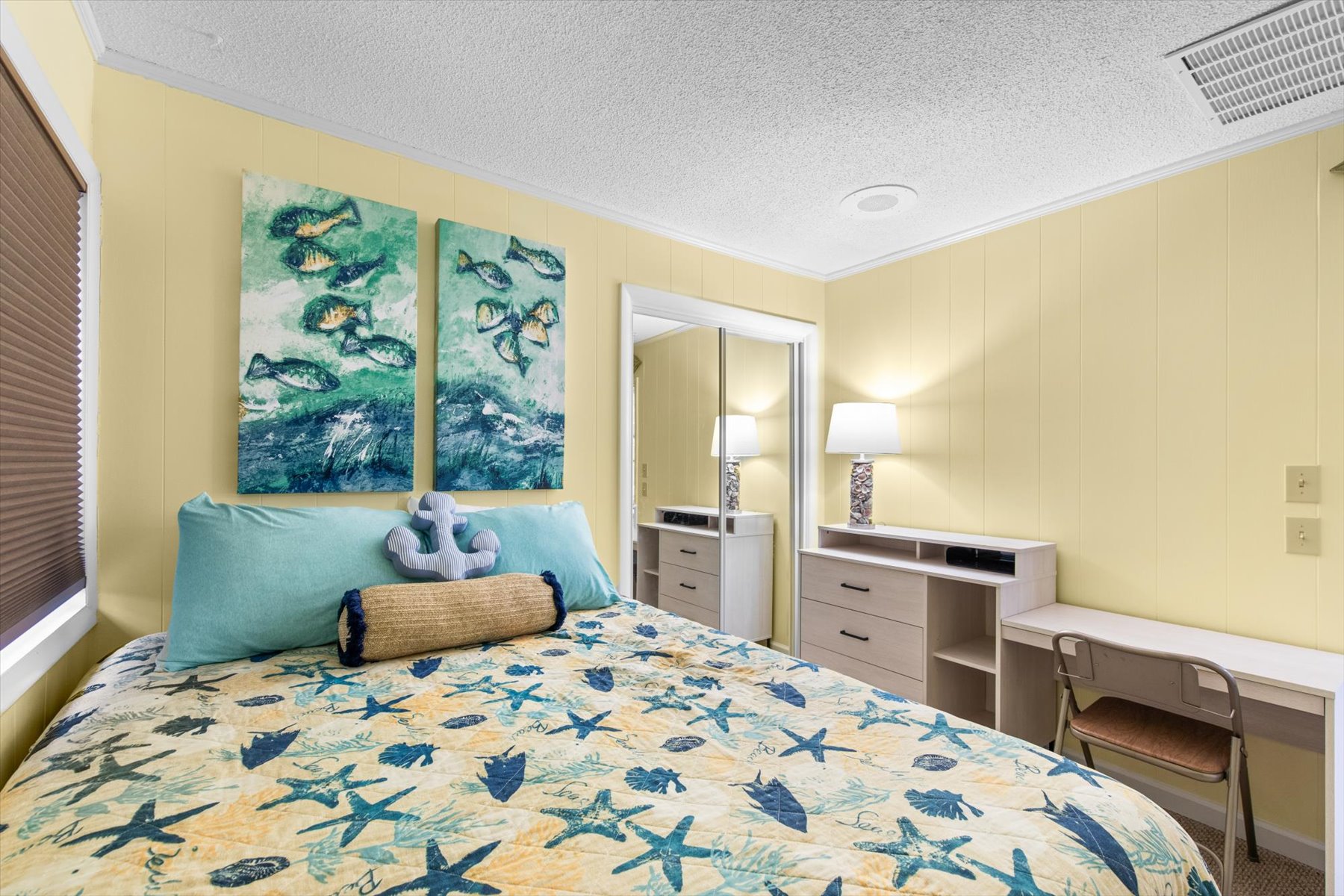 Vibrant seaside style meets restful relaxation!