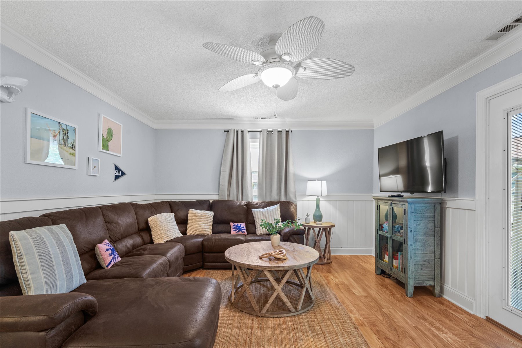 Settle in for a movie night on the Flat Screen TV.