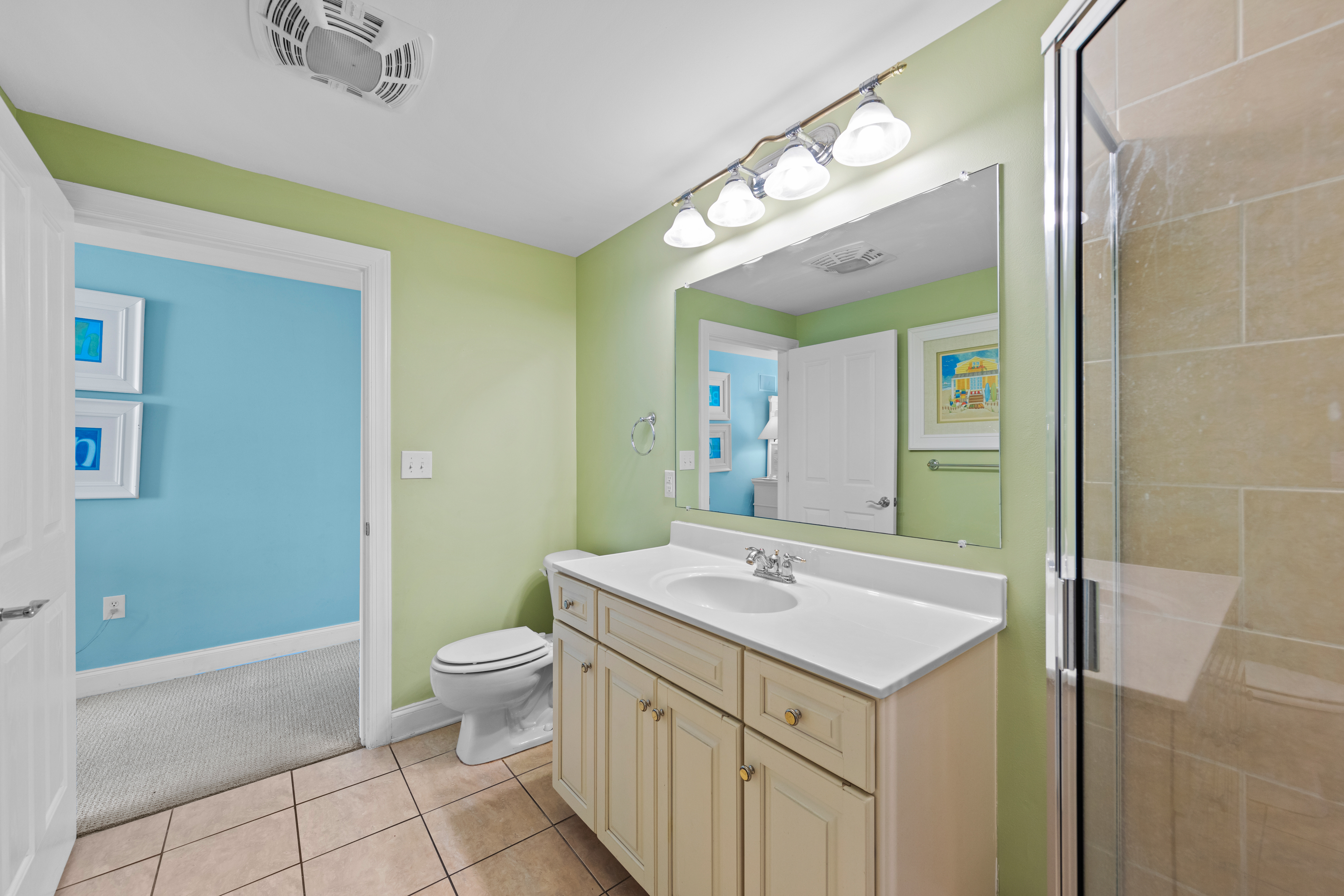 This Spacious Bath offers a Walk-In Shower.
