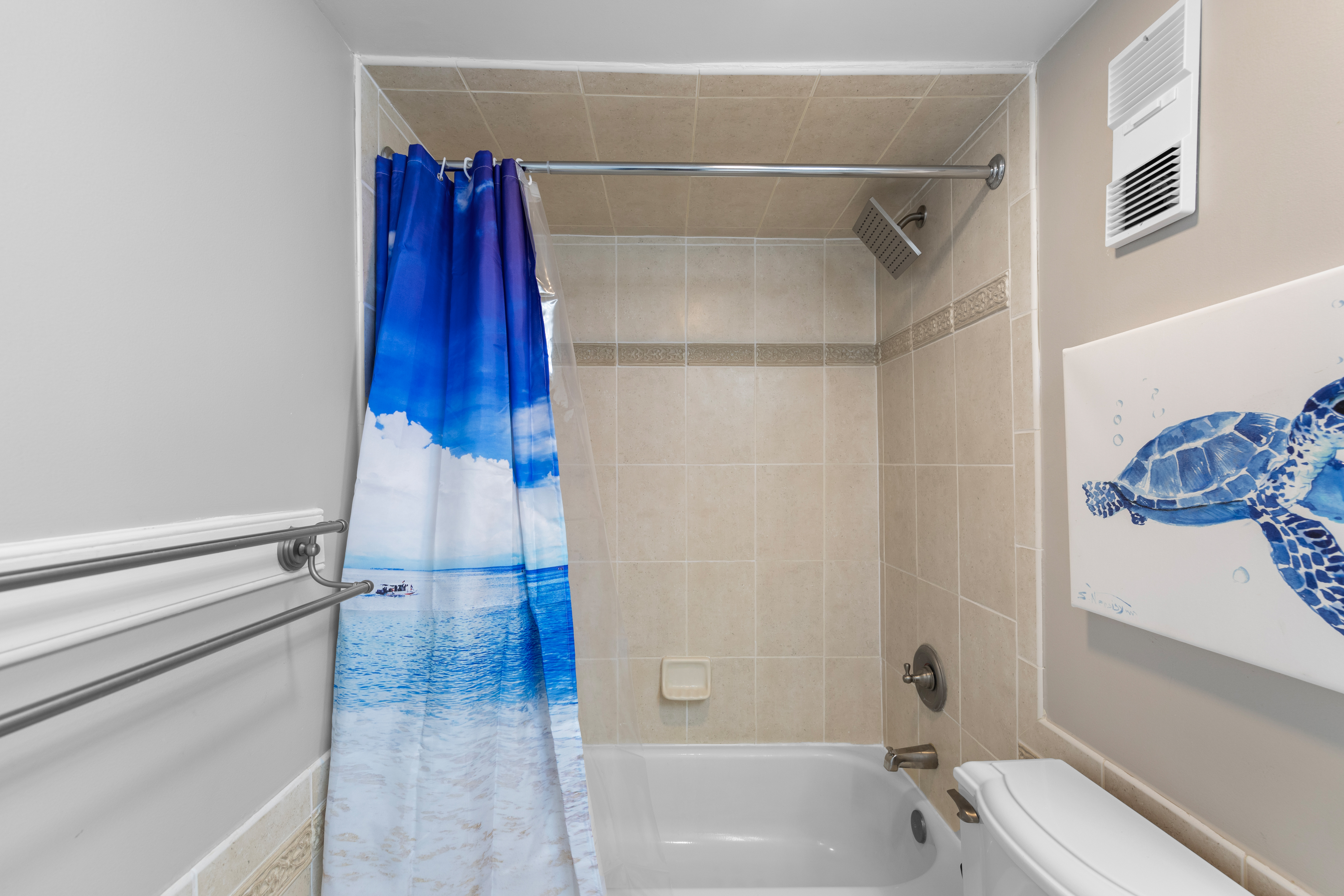 With another Shower/Tub combo!