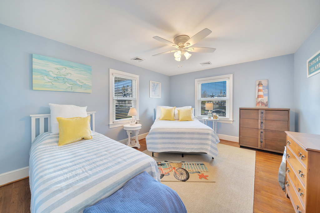 Bedroom 2 is absolutely adorable with a Full Bed and a Twin Bed.