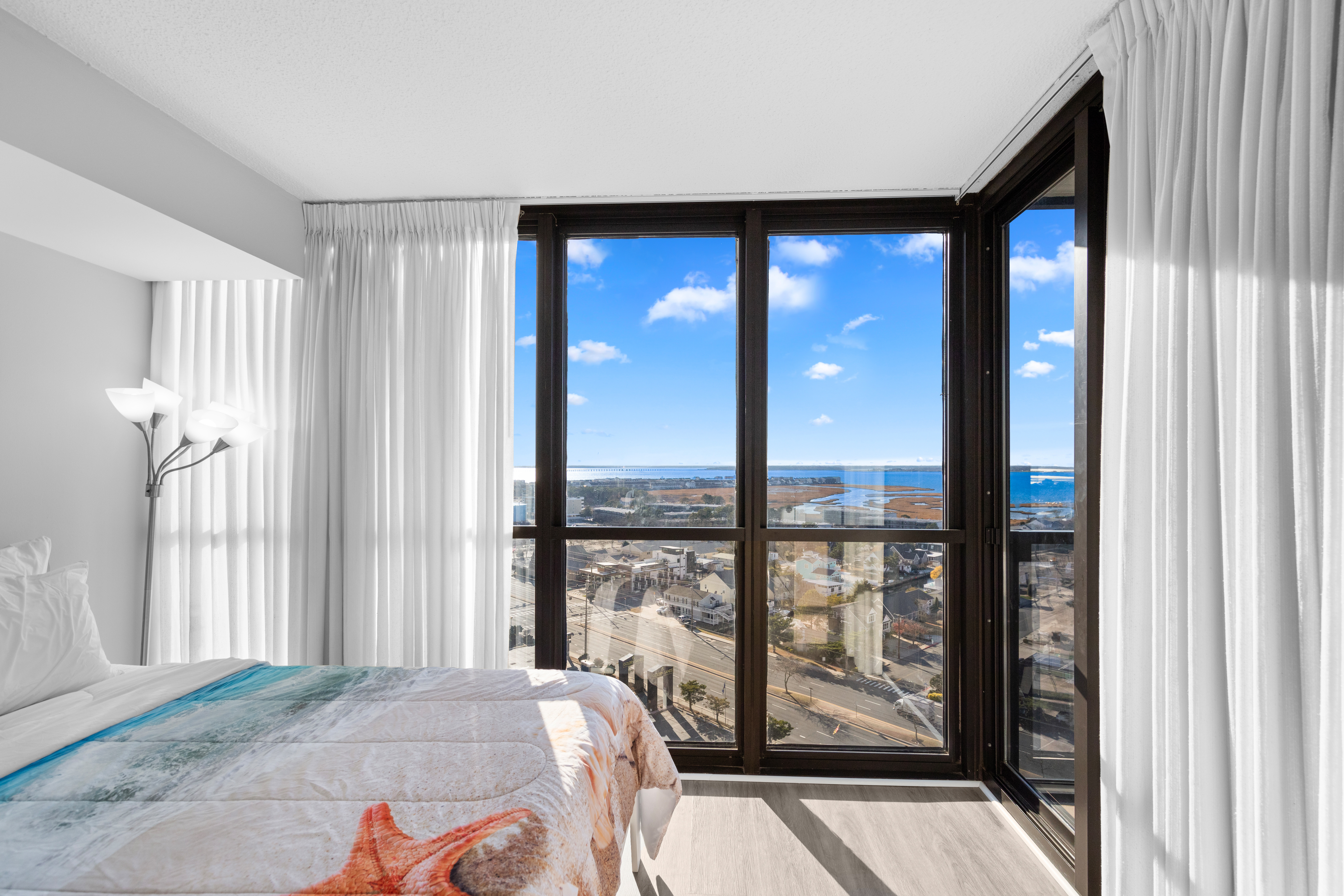 Who wouldn't love waking up to these views?