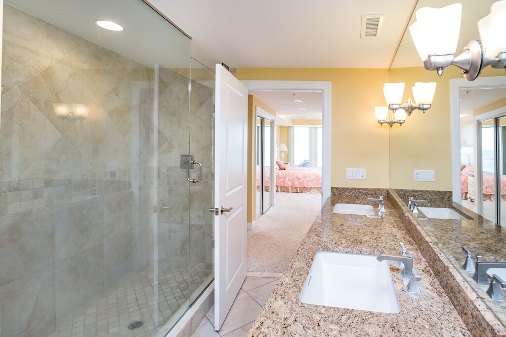 Meridian 501 East | Photo 15