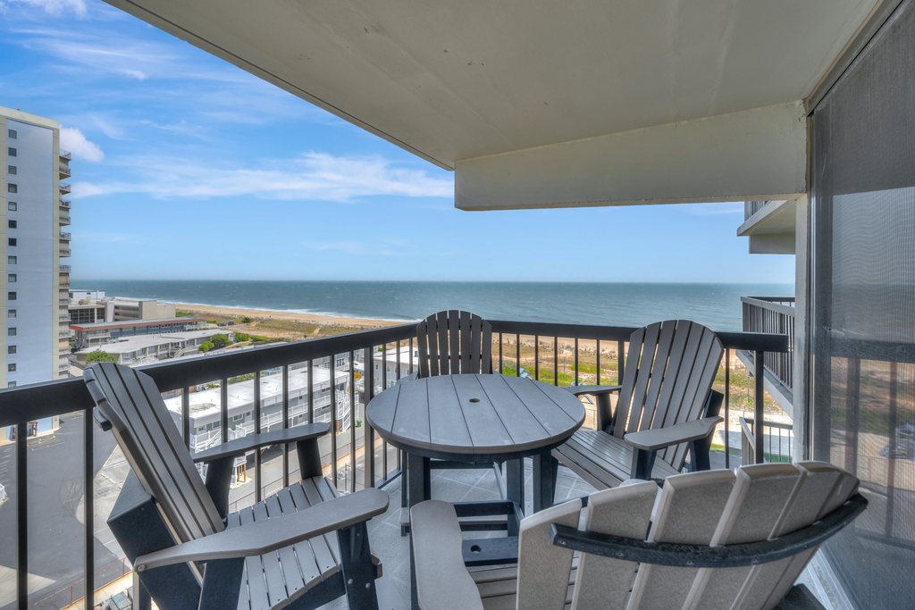 Slip out to Stargaze right from the Primary Bedroom!