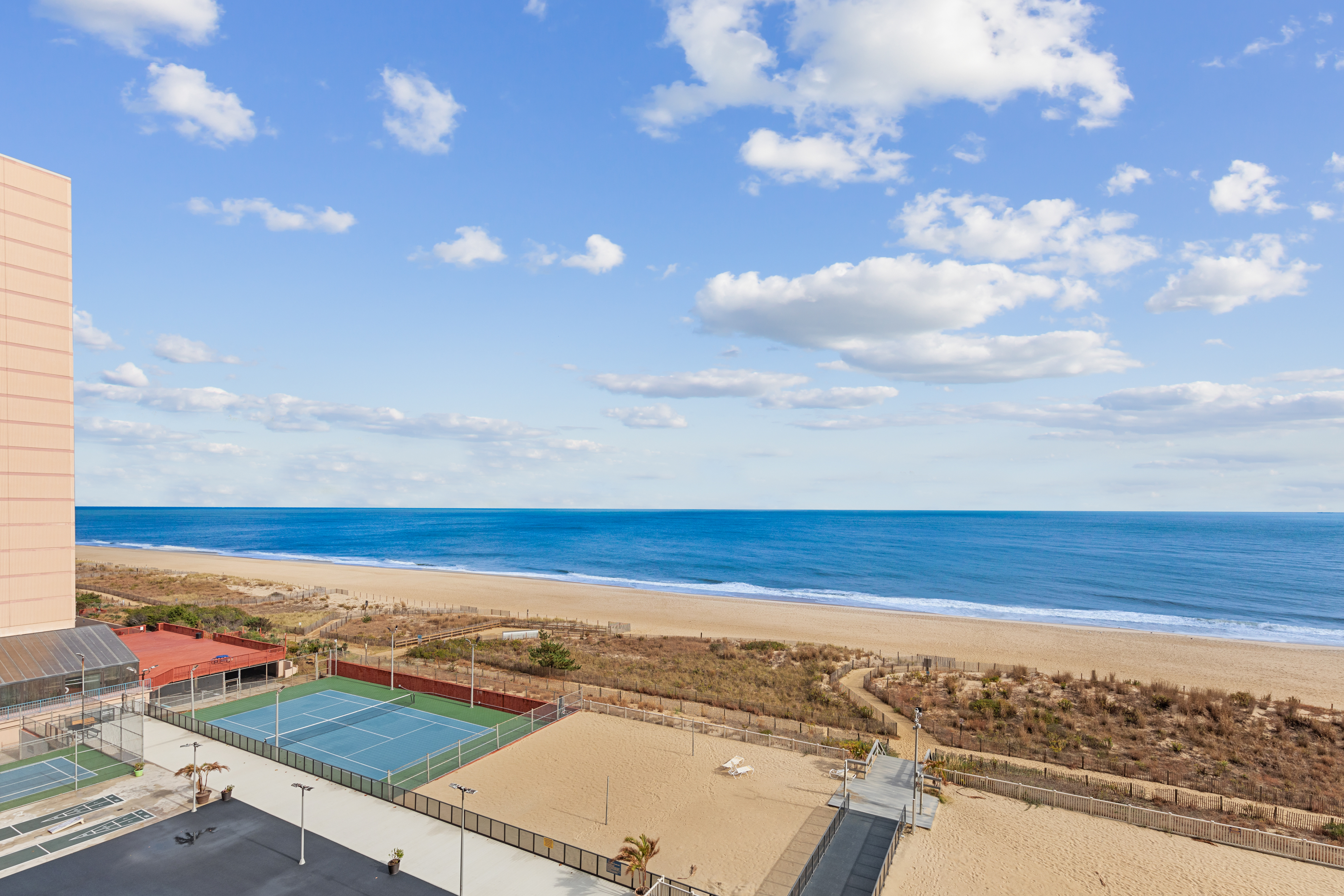 Golden Sands 611 - The Perfect Space to Begin & End Each Wonderful Vacation!