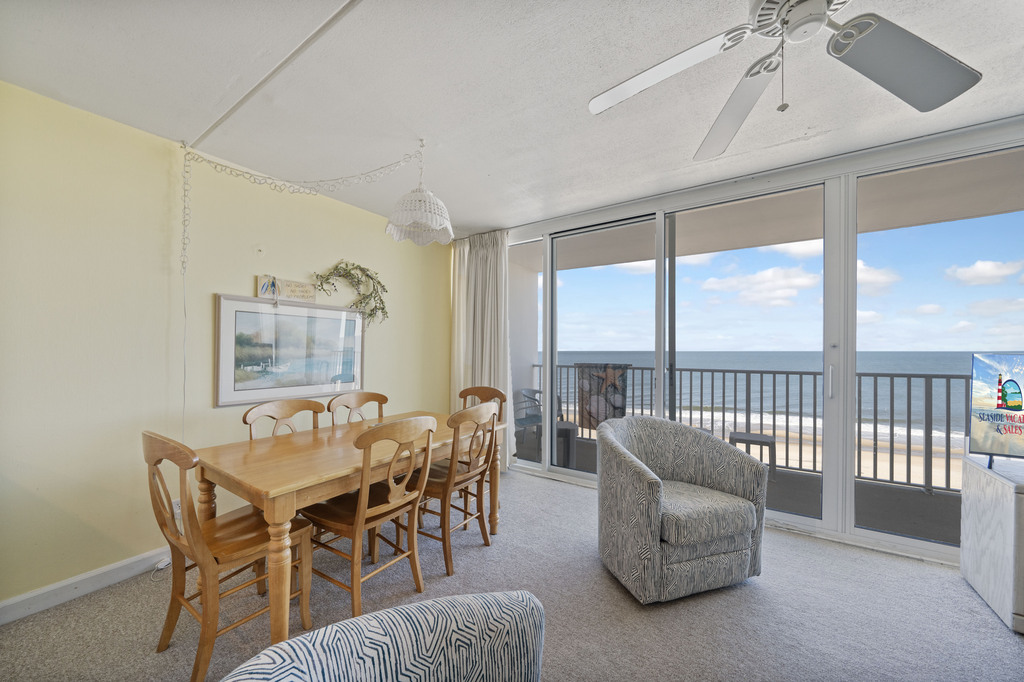 This open area is perfect for Family Game Night!