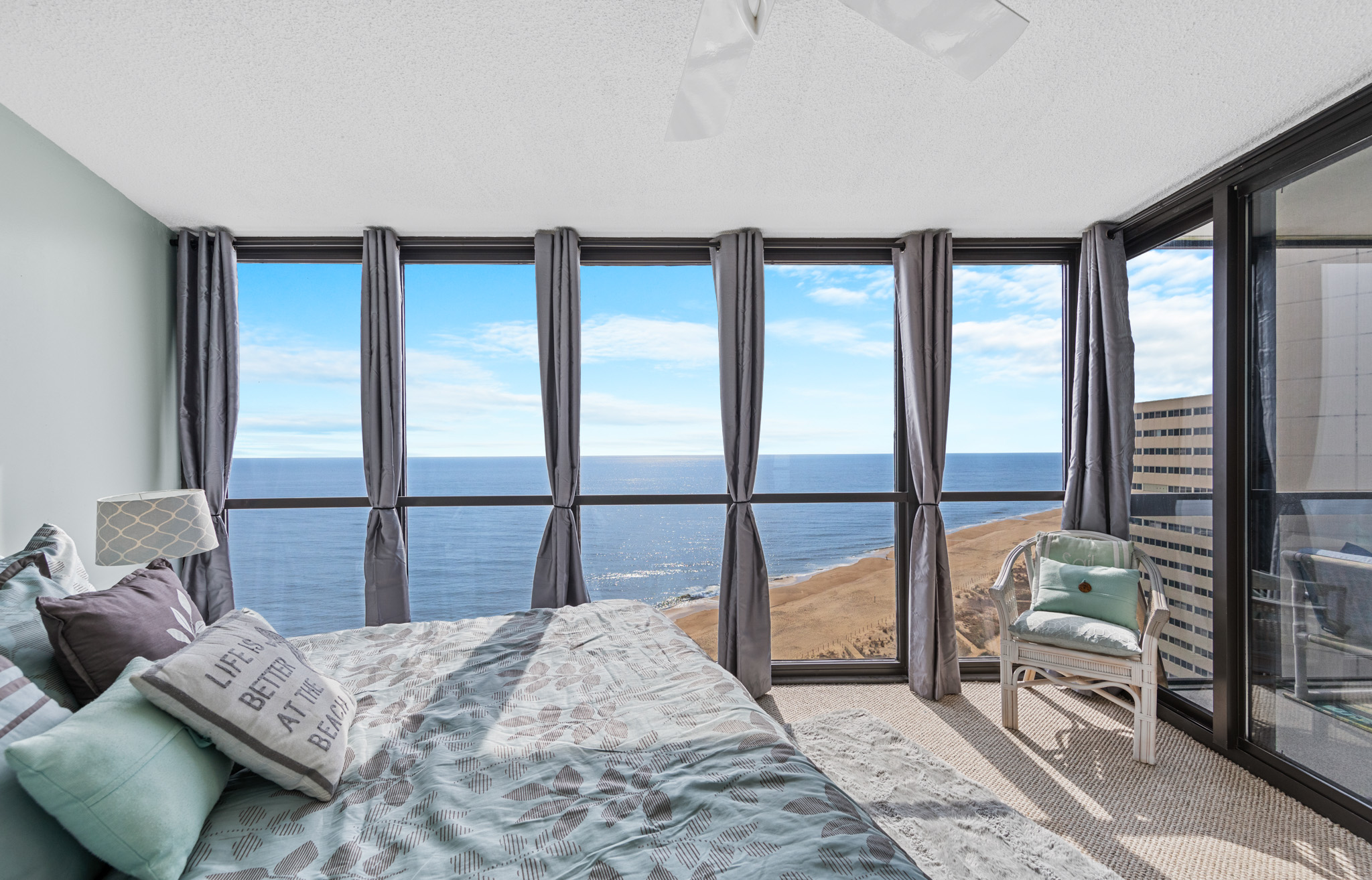 With a view like this, you might not want to leave the bed!