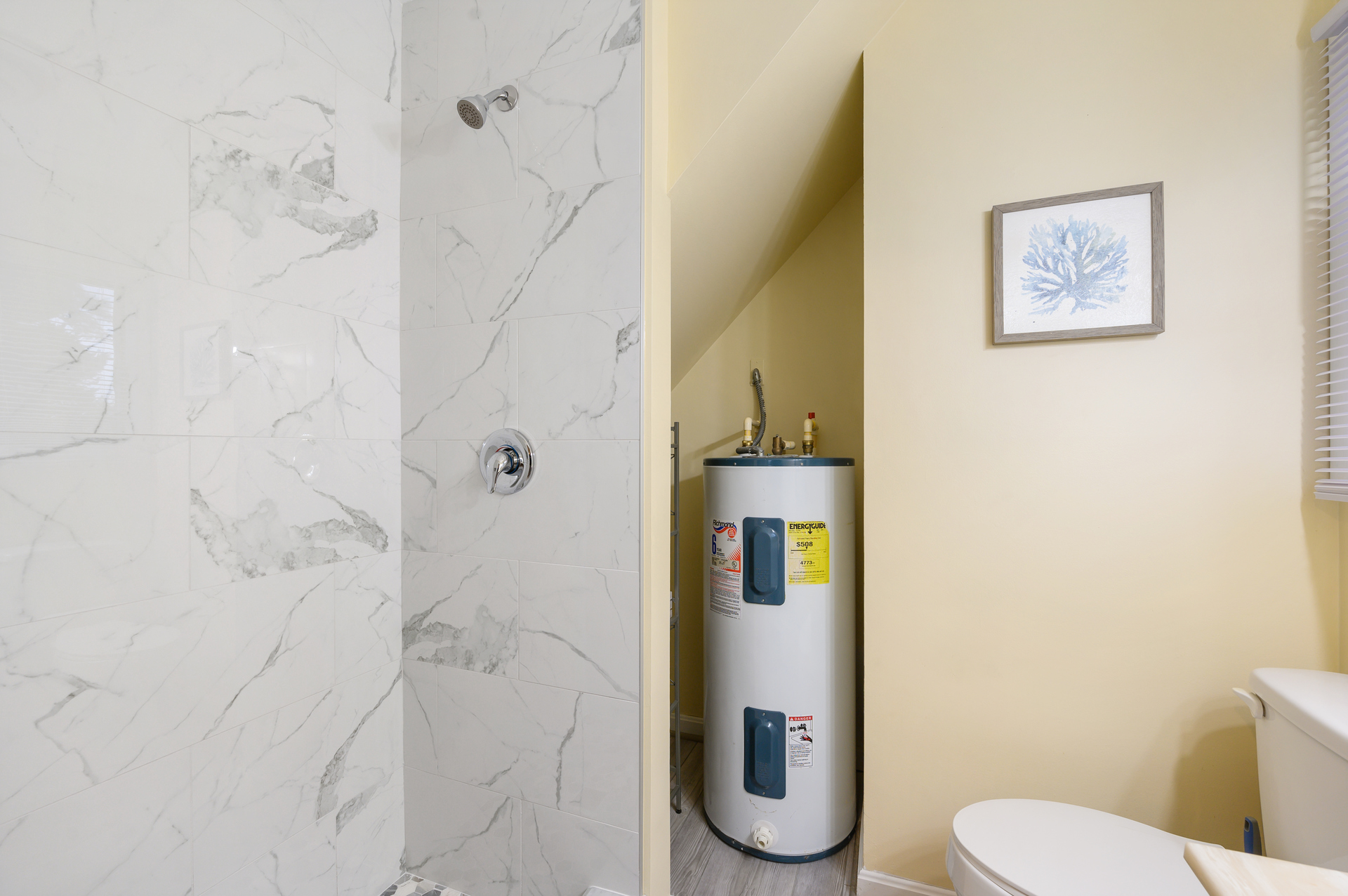 Newly added Walk-in Shower....