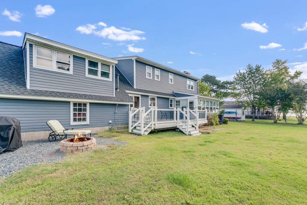 You'll never want to leave the awesome Waterfront Wonderland in your very own backyard!