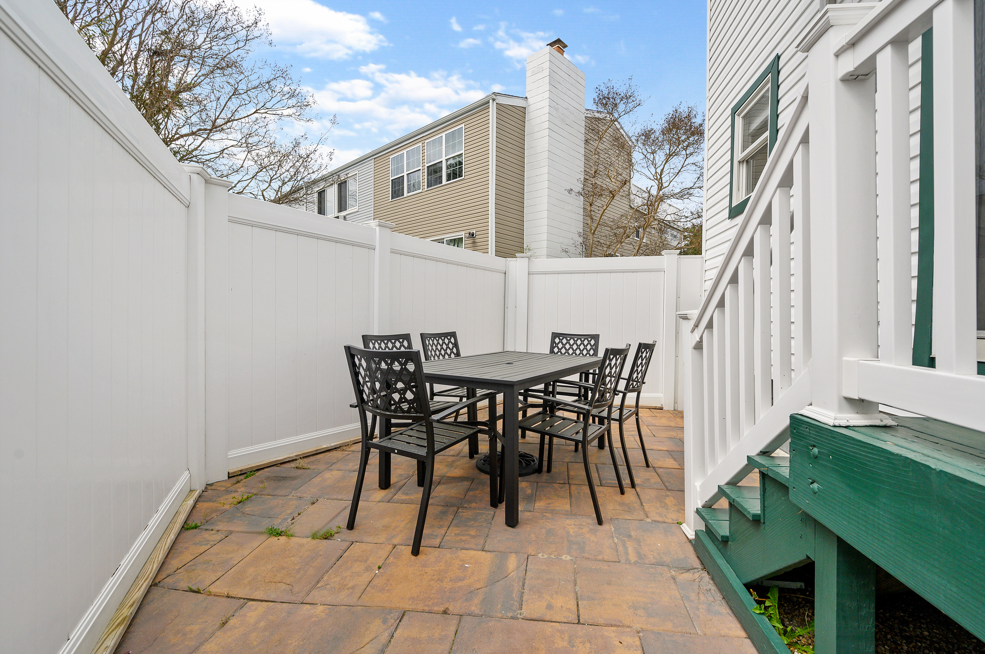 Imagine a cup of coffee in the morning or an evening cocktail with the sweet, salty smell of the OC air