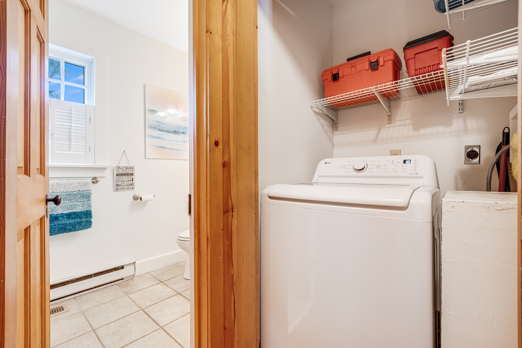 You'll love the convenience of the 1st floor laundry!