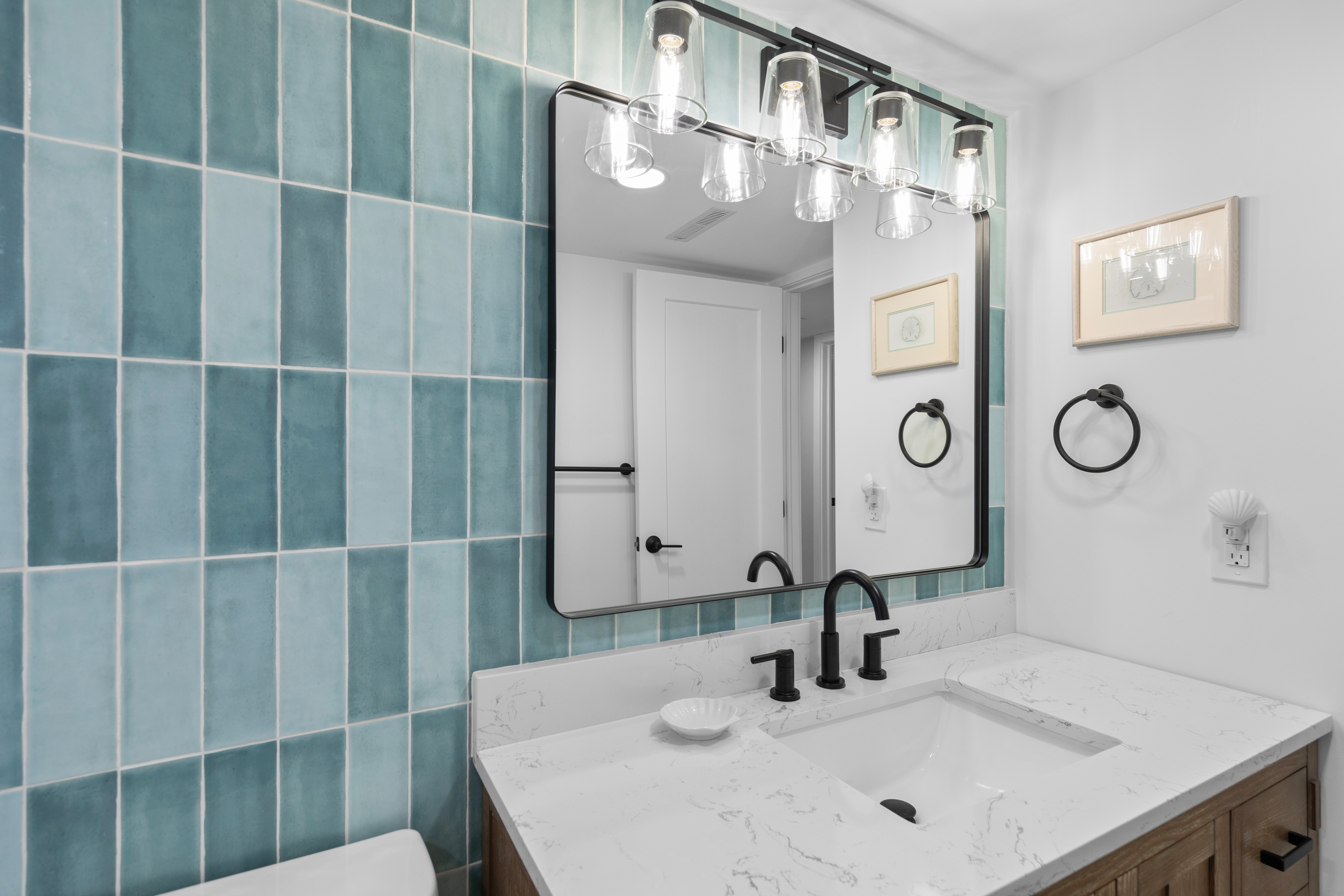 The 2nd Full Bath is convenient to both the Living Area and the Bedrooms