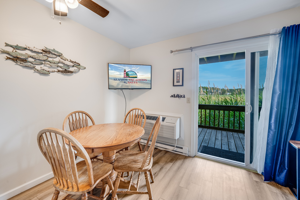 Dine in the comfort of AC while listening to the Gulls sing.