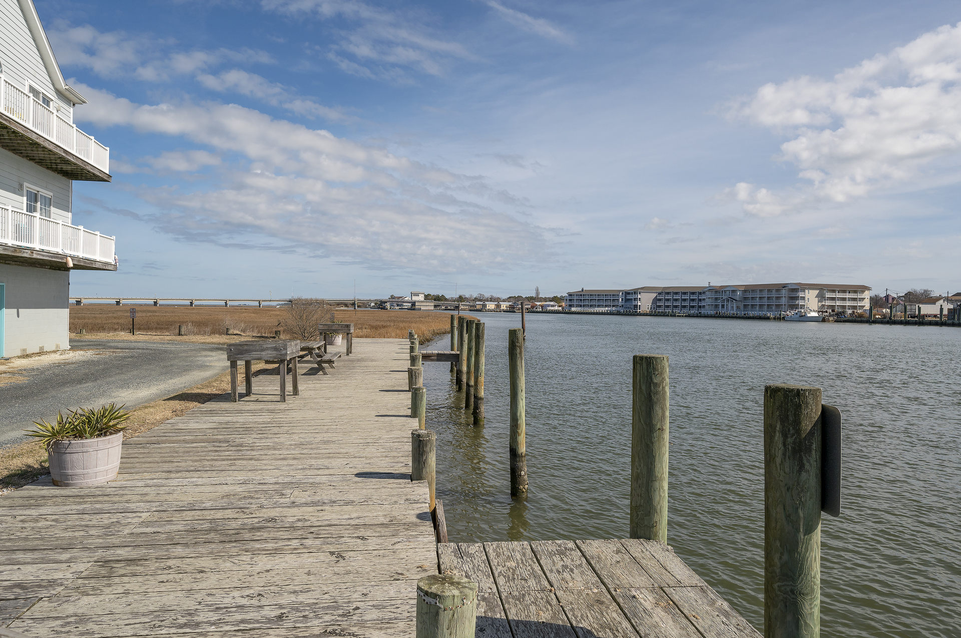 You'll want to hang out here all day long!