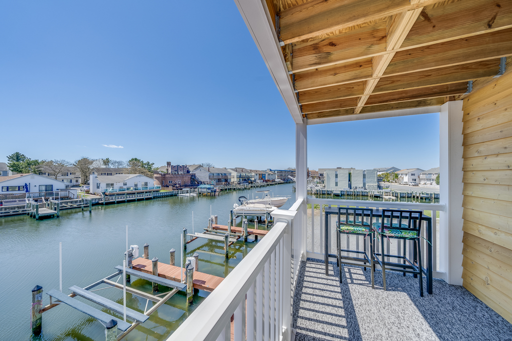 Breathtaking views to begin and end each vacation day!