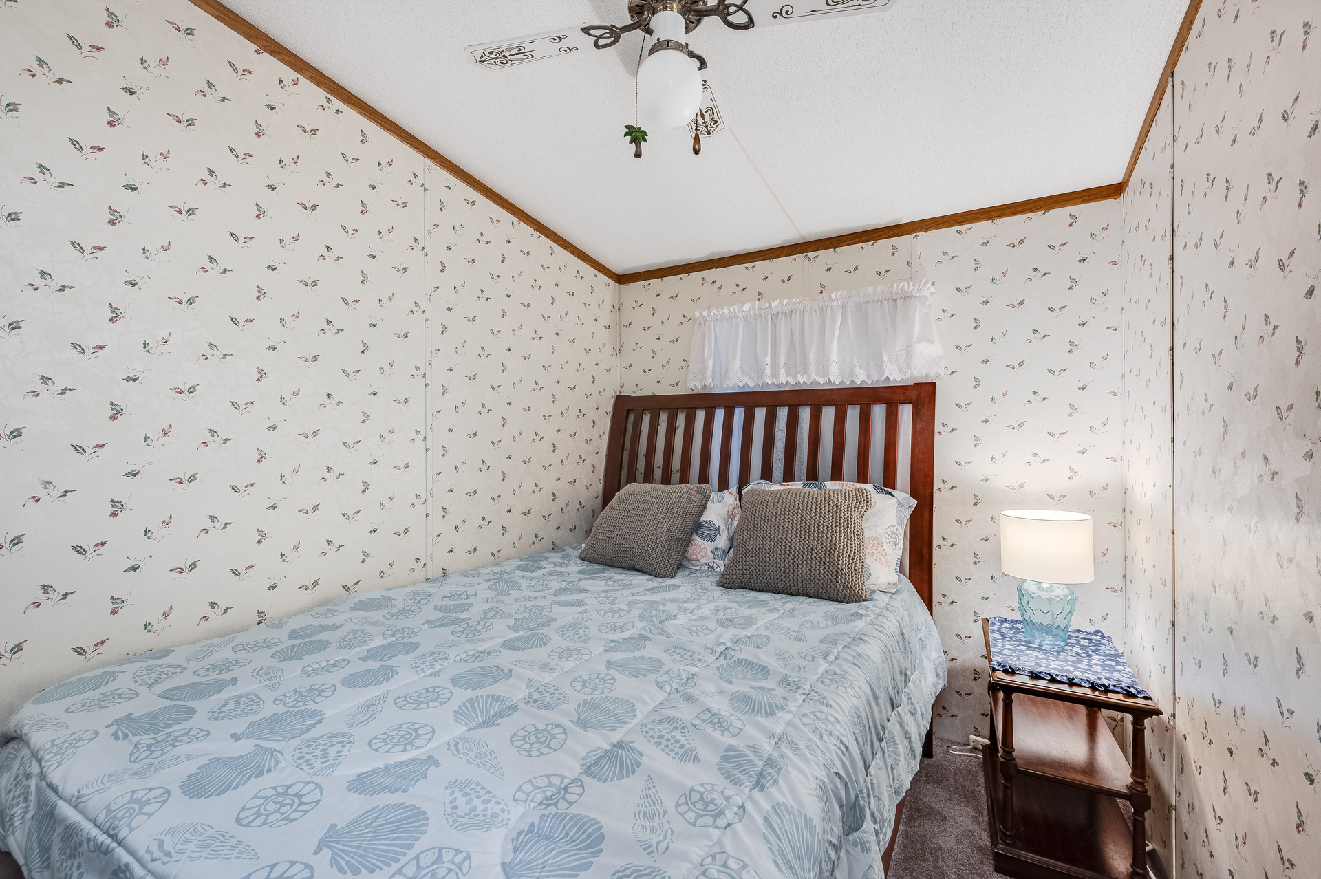 Bedroom 2 has a Queen Bed.