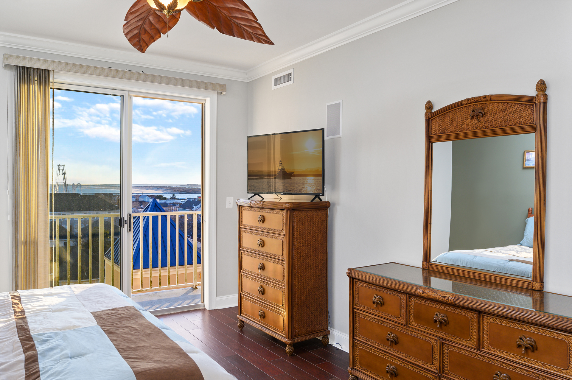 The Flat Screen TV will be perfect for cozy evenings in.