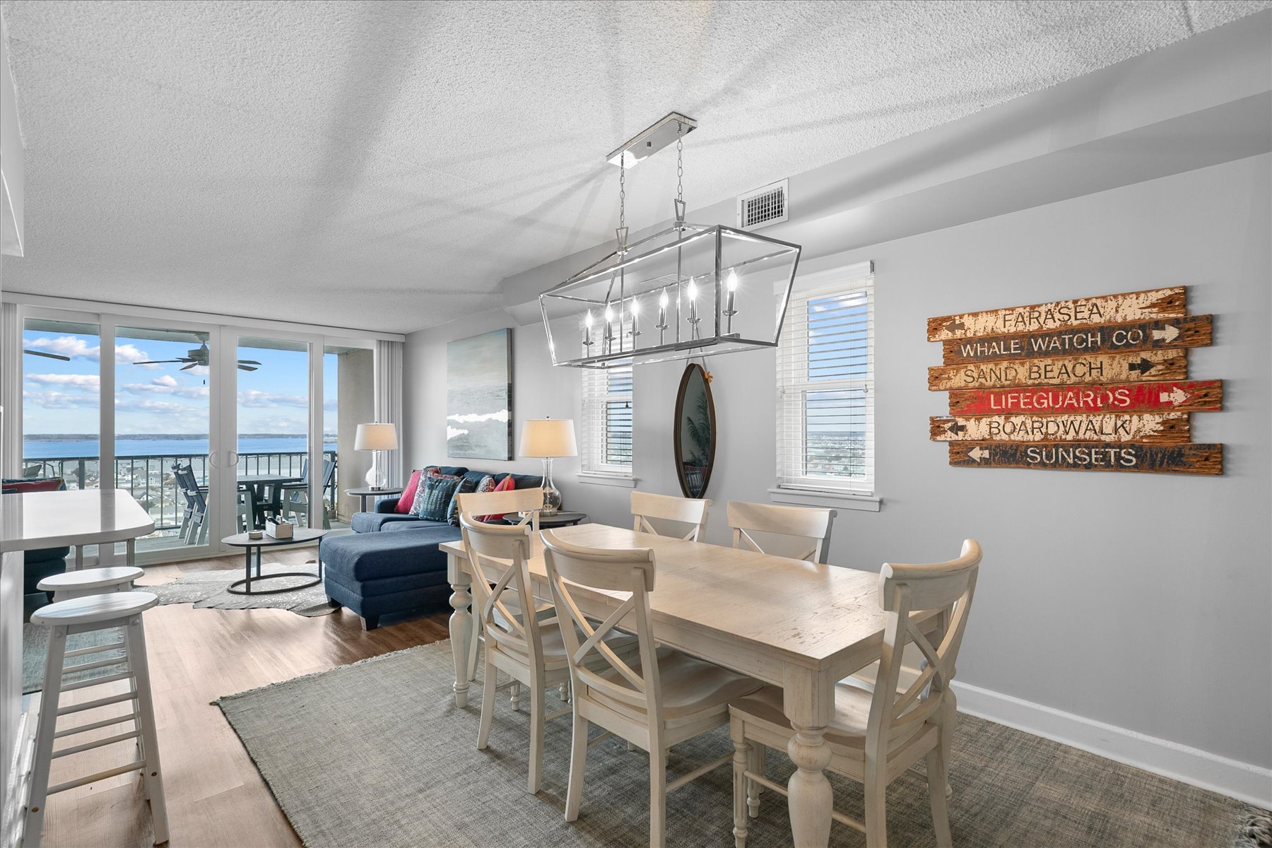 Gather around the Dining Table for a warm Family Meal!