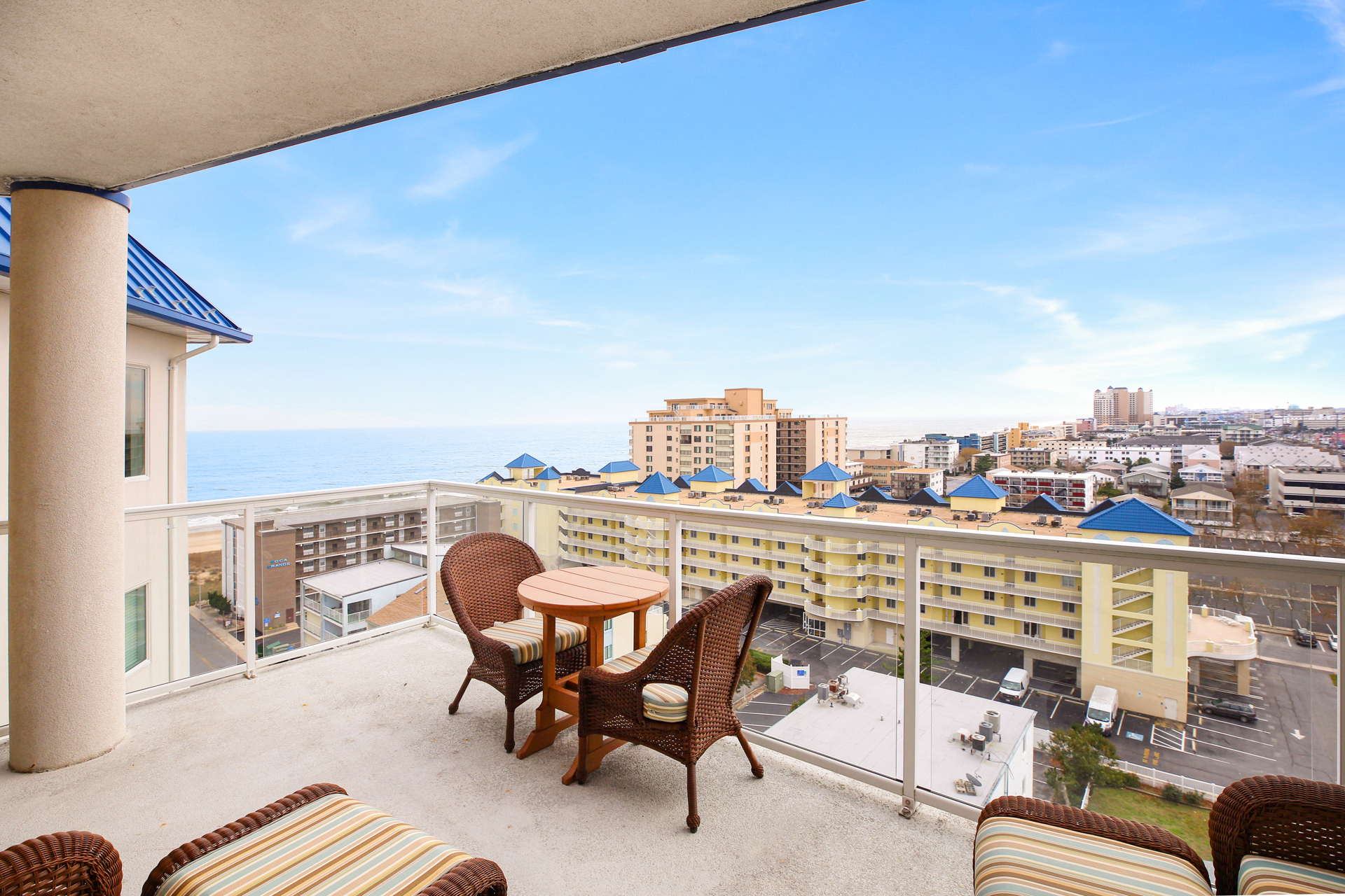 Begin & end each vacation day right here!