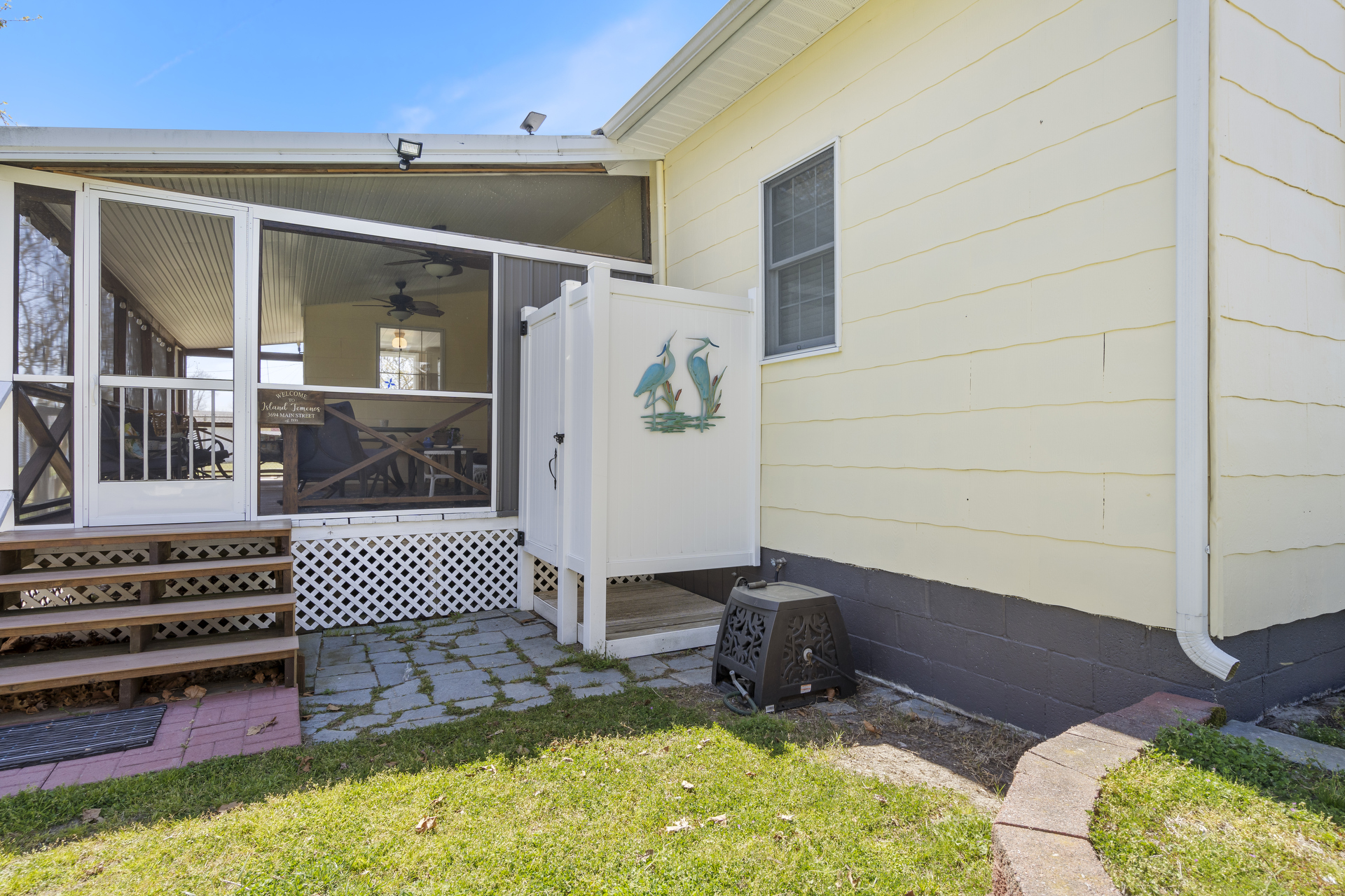 Refreshing Outdoor Shower!