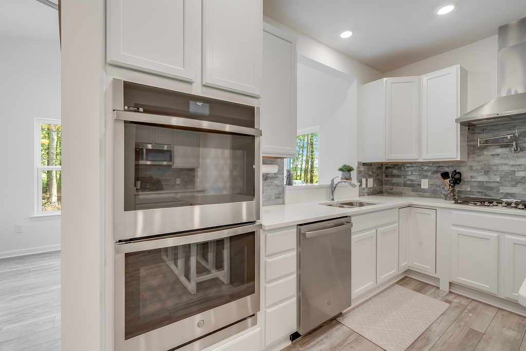 Chef's Kitchen with all the comforts of home.