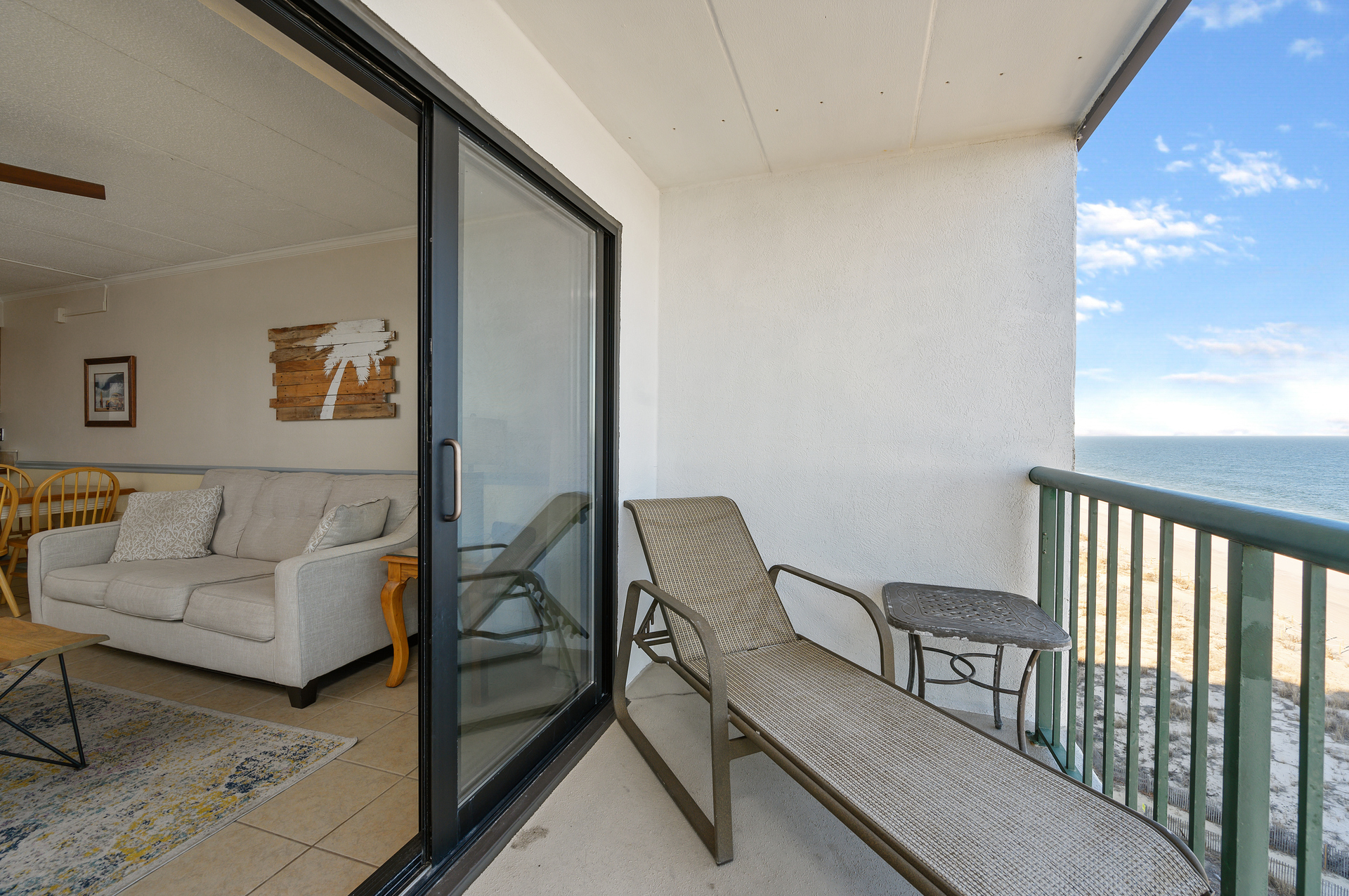 Slip outside to the Private Balcony!