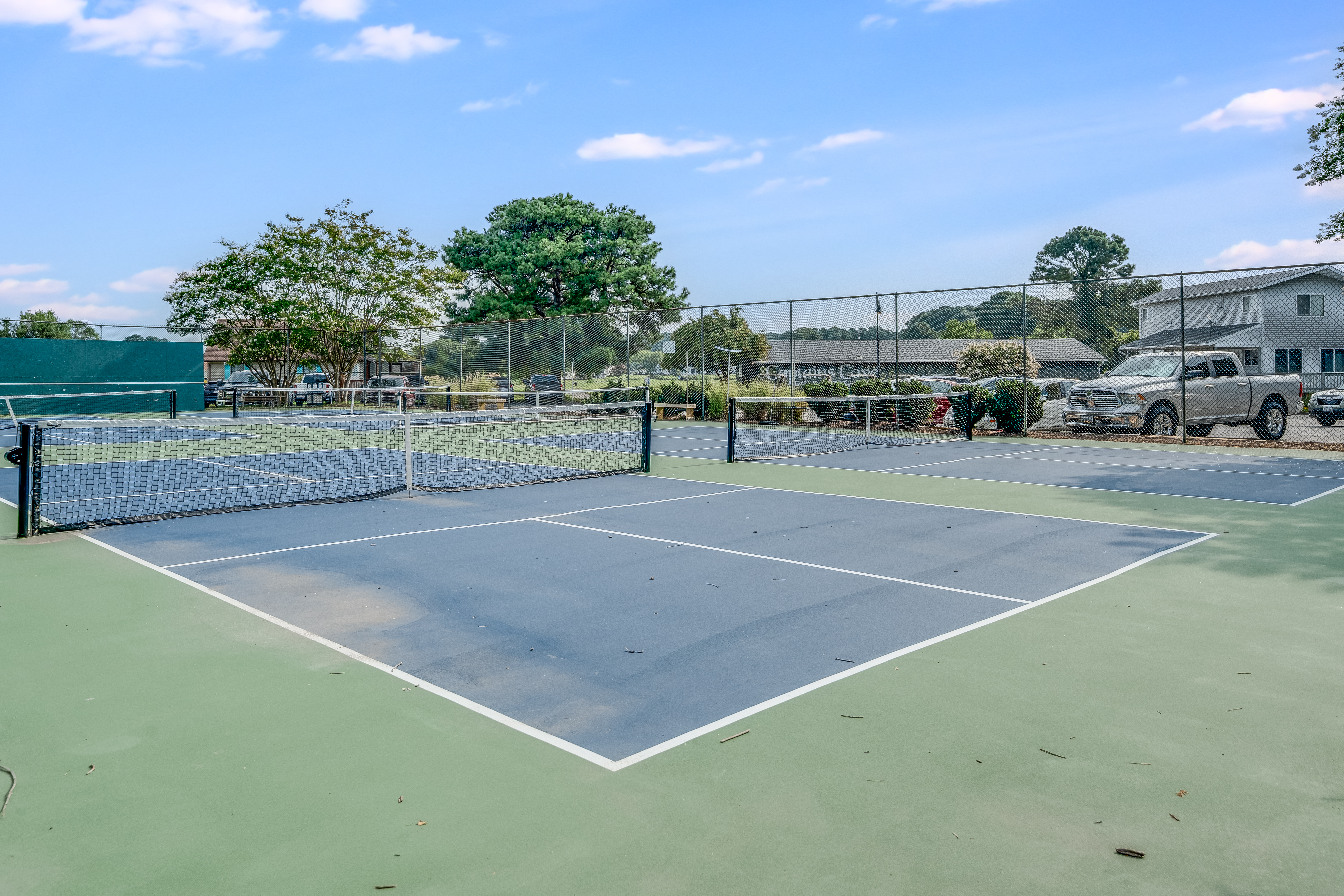 Community Tennis Courts