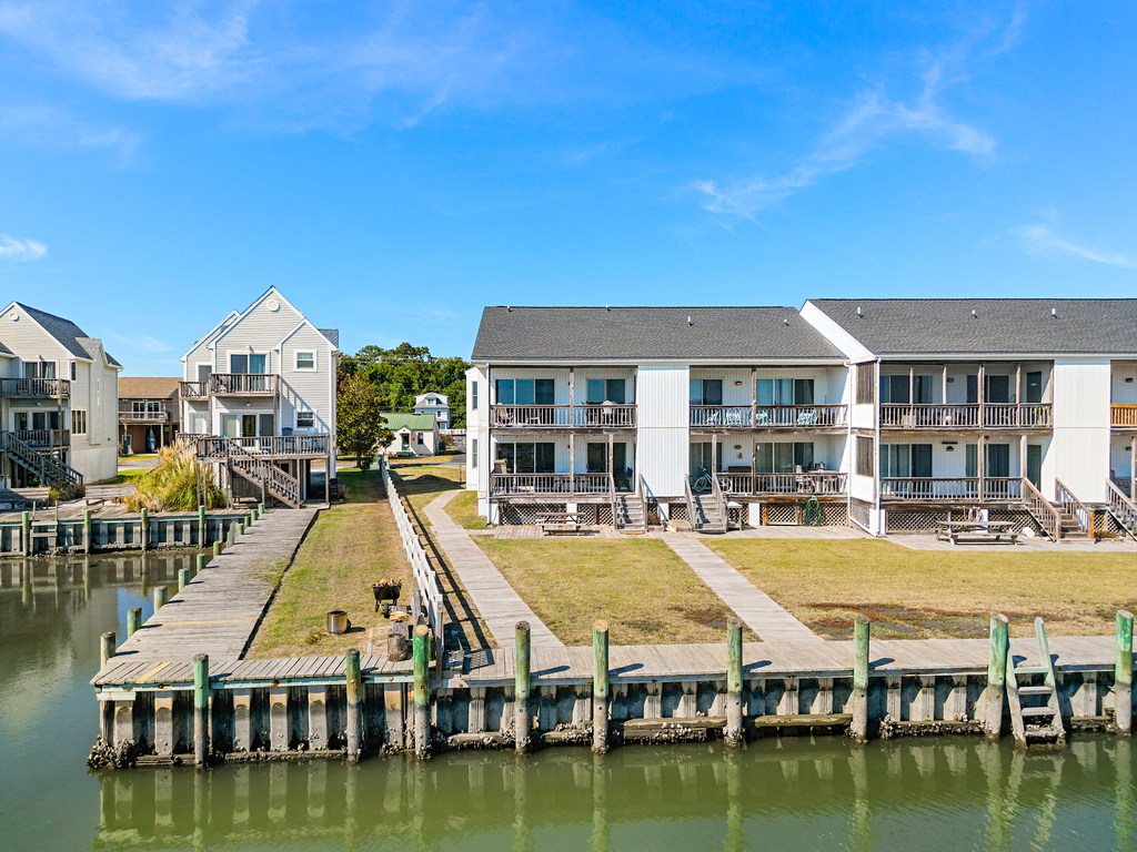 Welcome to Wonderview 108 - Channel Retreat!