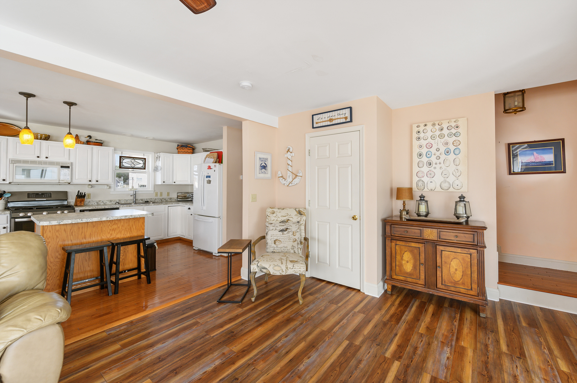 Looking form Living Area towards Kitchen.