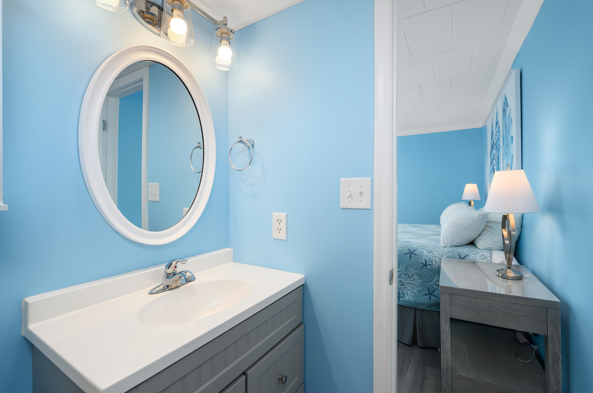 Light & bright Primary Bathroom with large vanity.