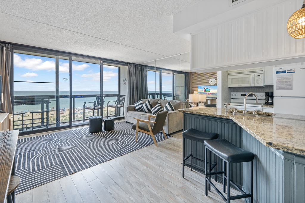 Golden Sands 408