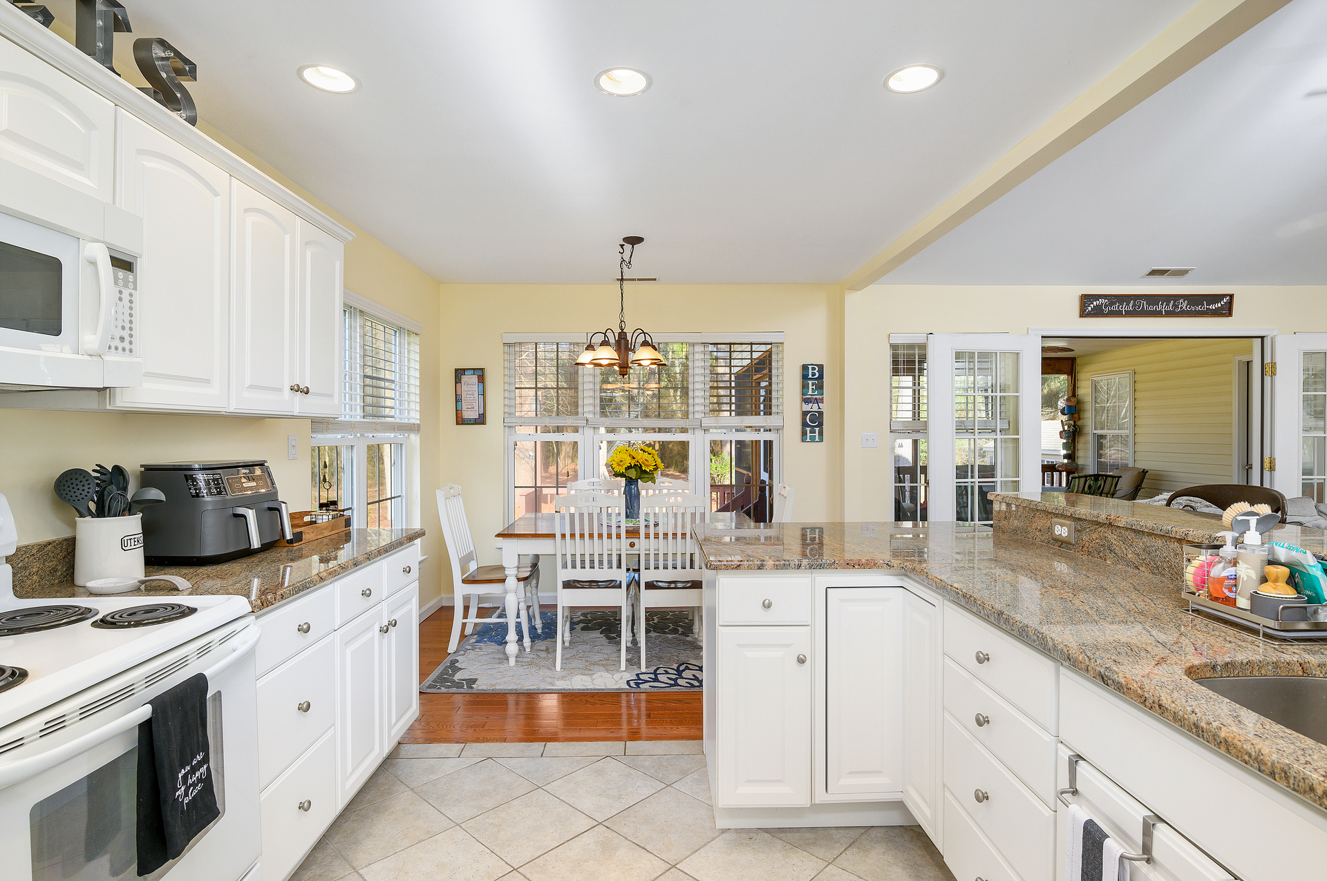 Mealtime will be a bay breeze!