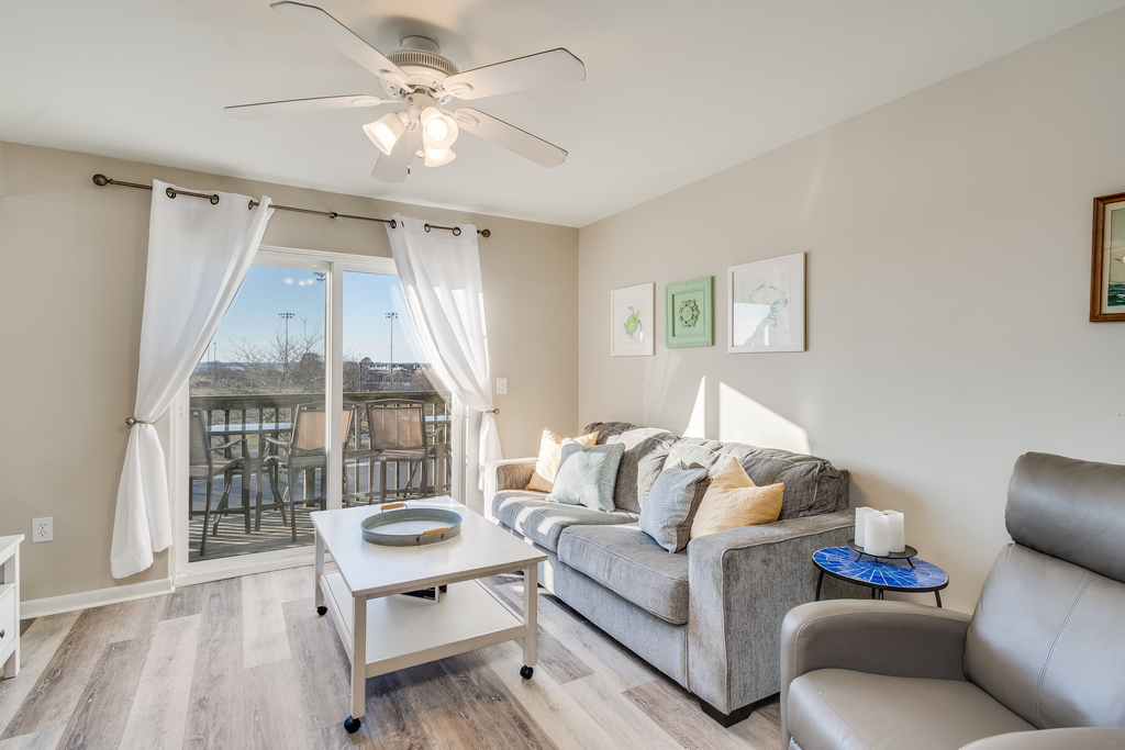 Raffles 306 | Photo 3