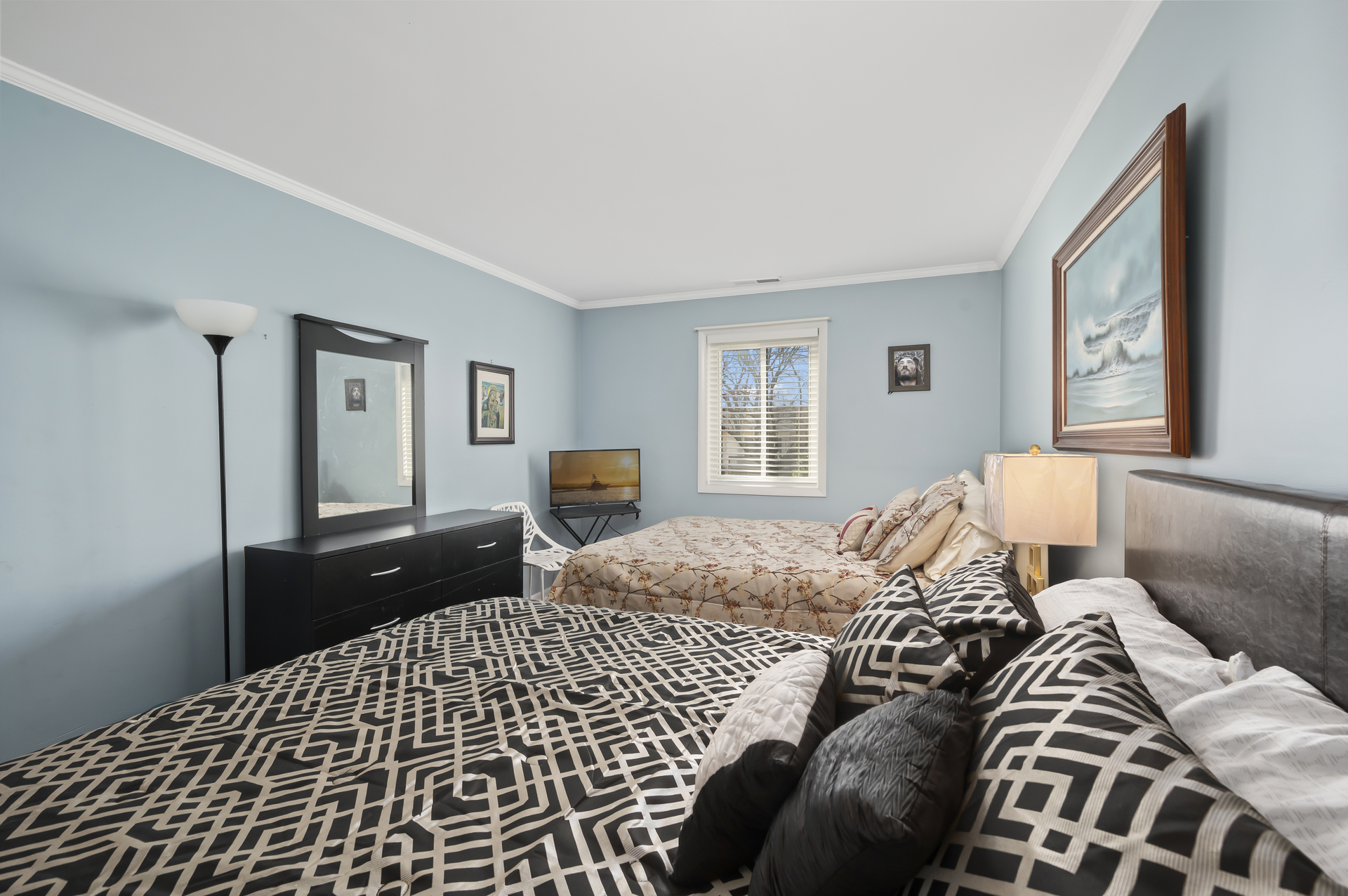 Relax and enjoy the Flat Screen Roku TV.