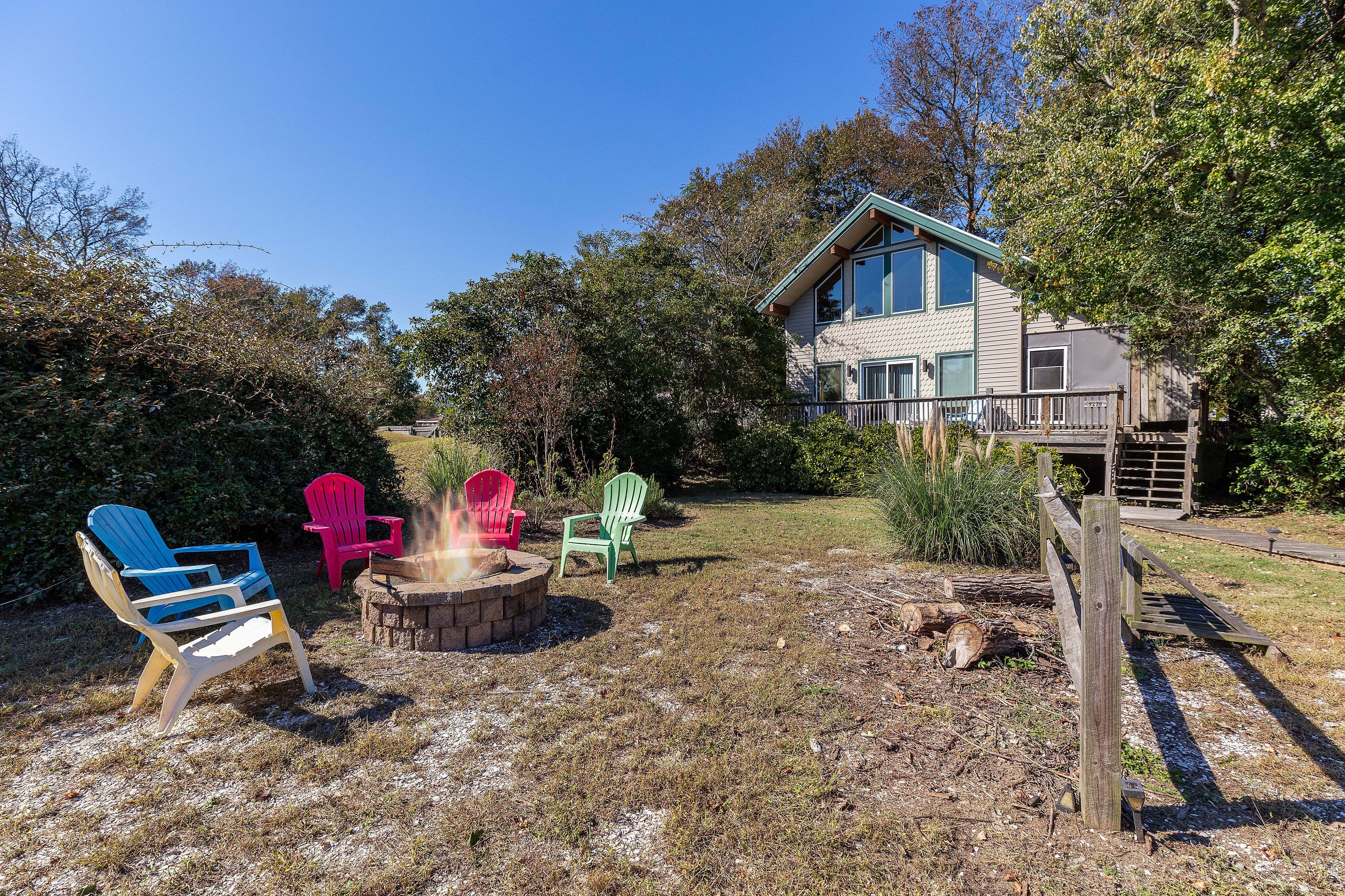 Shared Fire Pit with sister-home Rhythm and Blues.