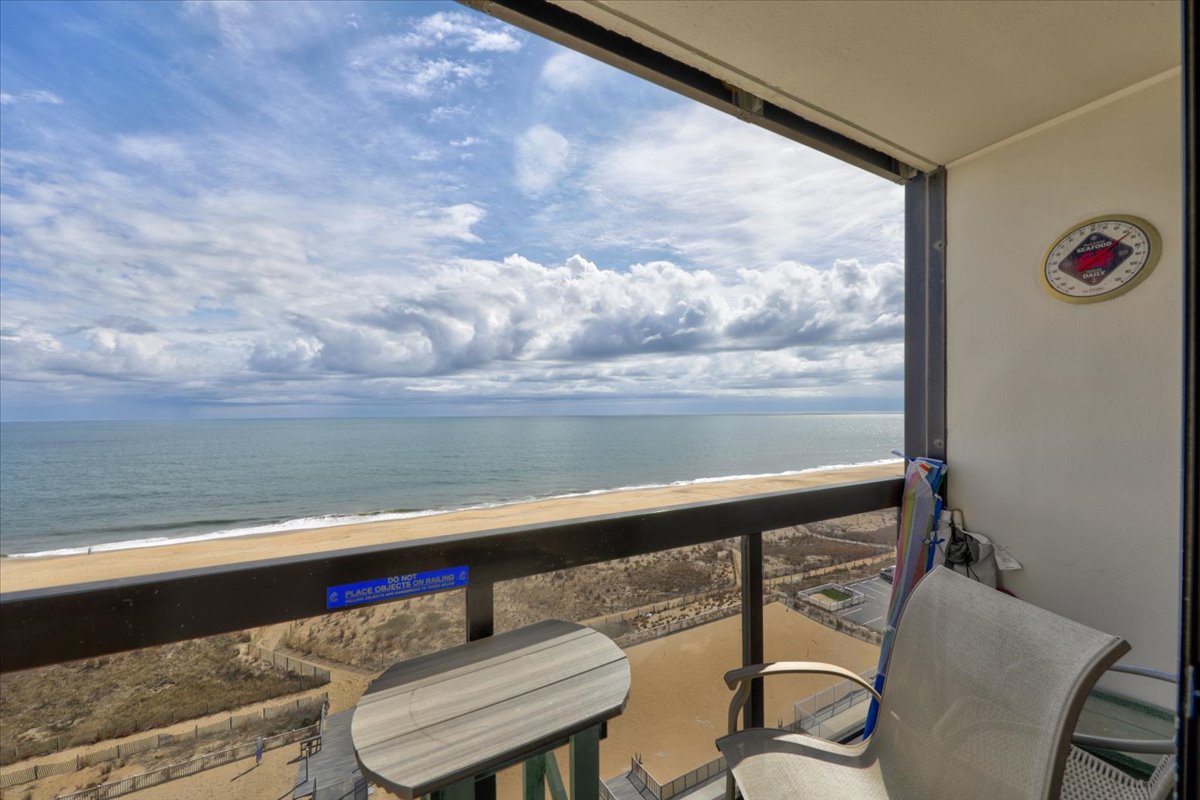 Slip out to the Private Balcony & sip your morning coffee.