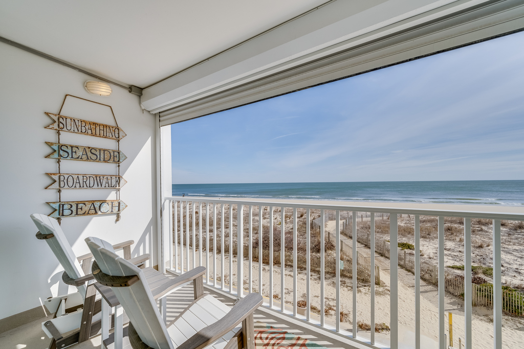 Sweeping Oceanfront Views from your Private Balcony awaits!