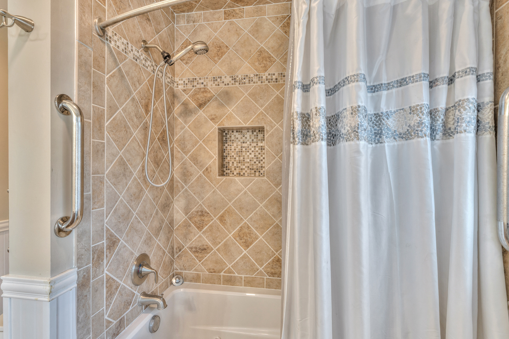 Spacious Shower/Tub Combo.